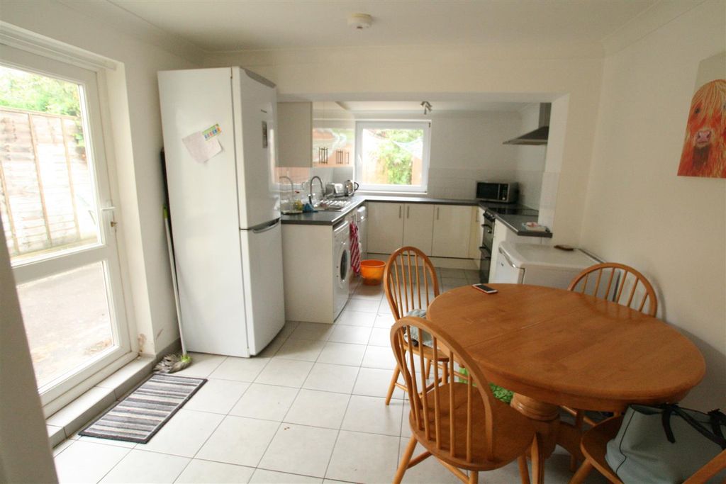 Property photo 2 of 17 G