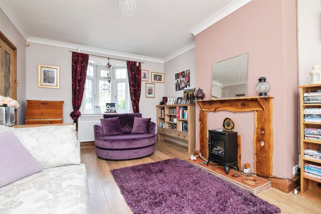 Property photo 3 of 19