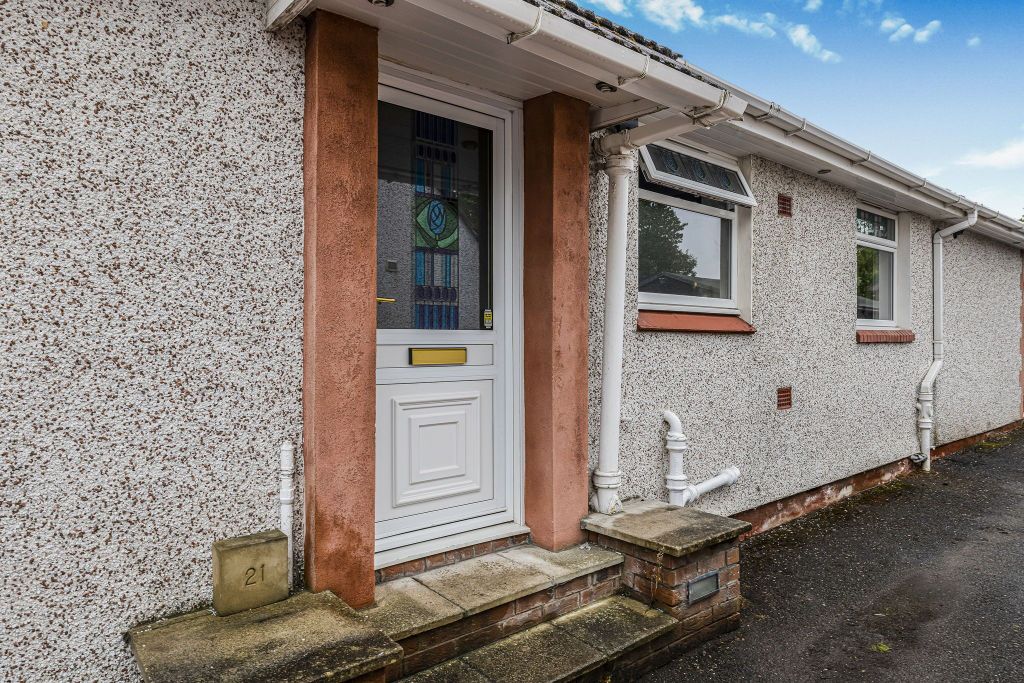 Property photo 2 of 31