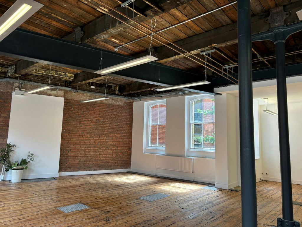 Property photo 3 of 10 Aug 24  4.Jpg