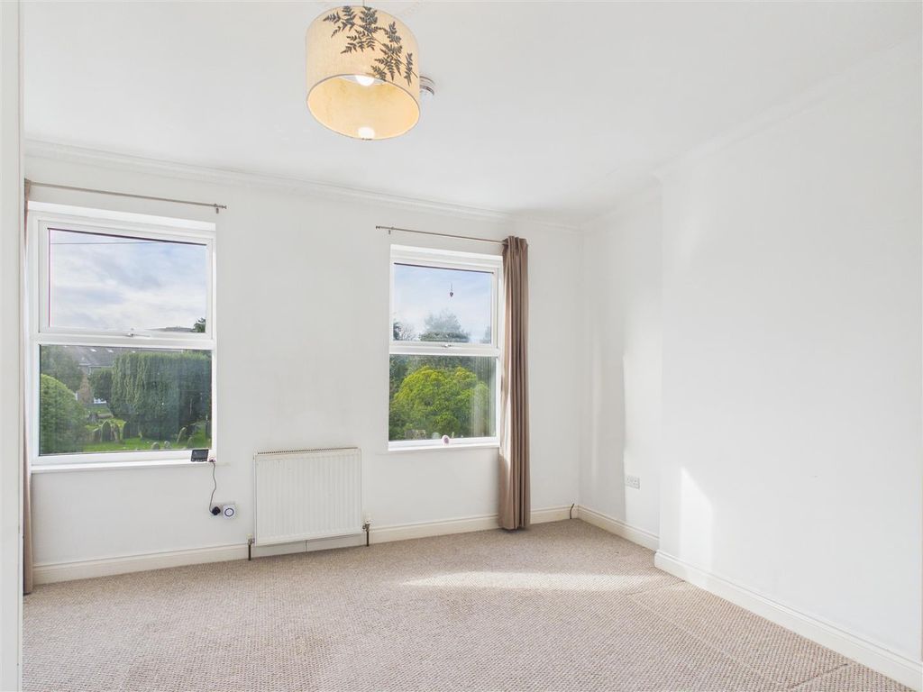 Property photo 3 of 8 Fff 17 Church Stree (1).Jpg