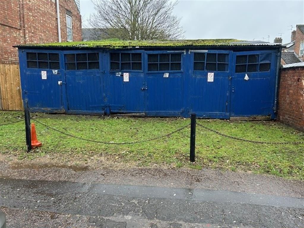 Property photo 1 of 6