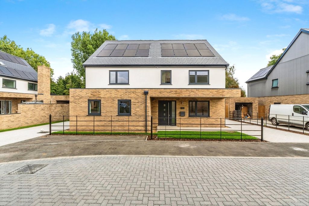 Property photo 1 of 17 Picture No. 06