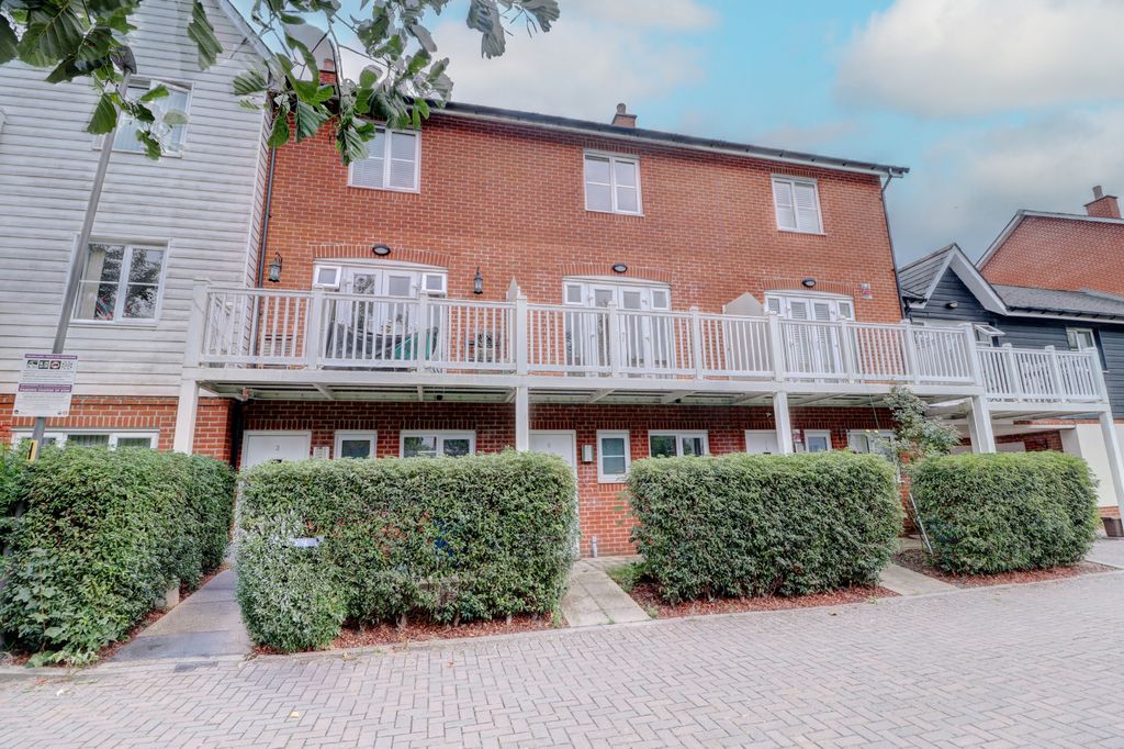 Property photo 1 of 17 Picture No. 02