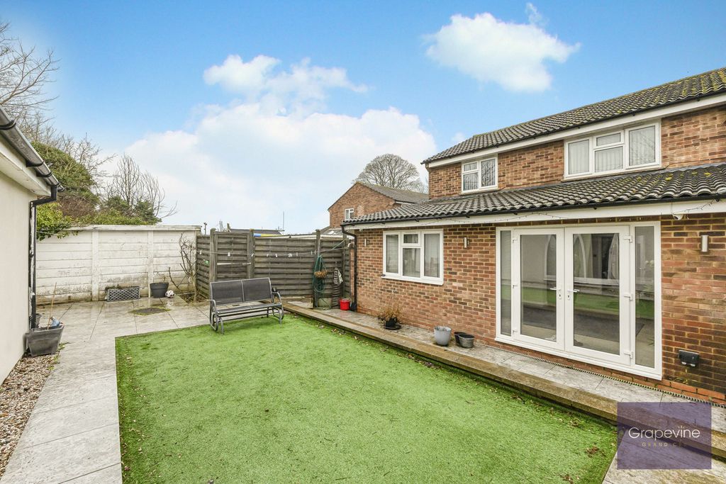 Property photo 1 of 24