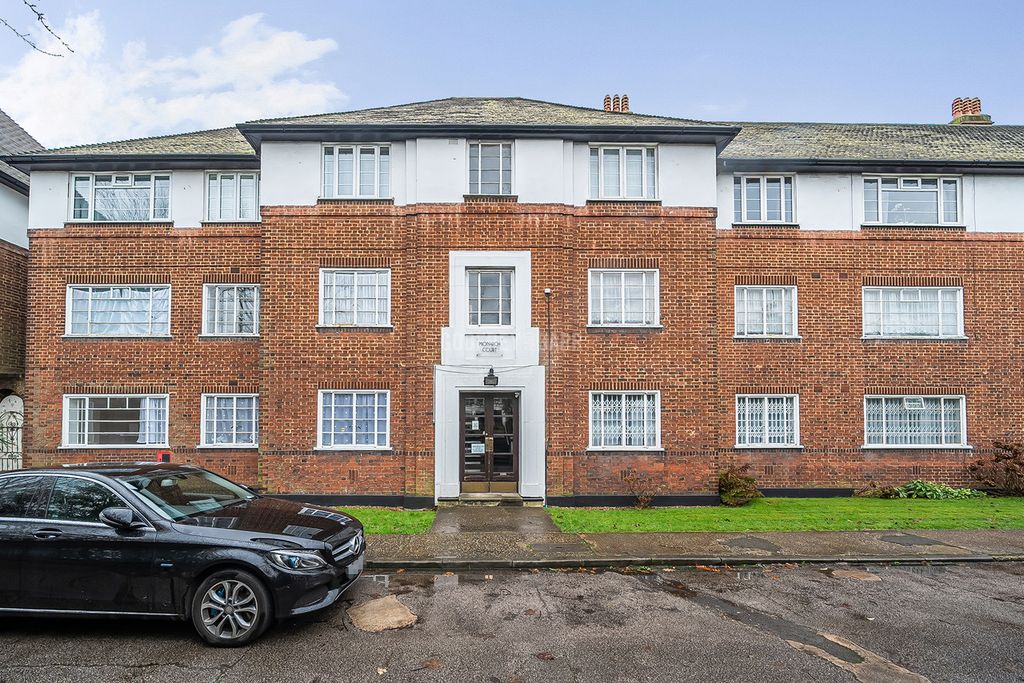 Property photo 2 of 16