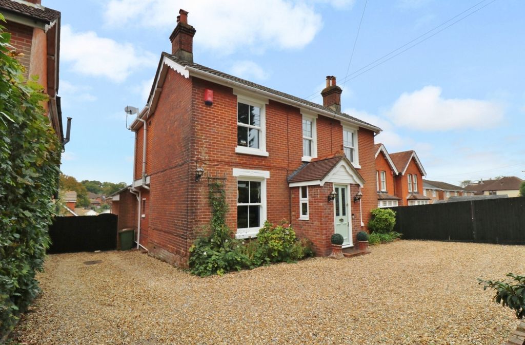 Property photo 1 of 23