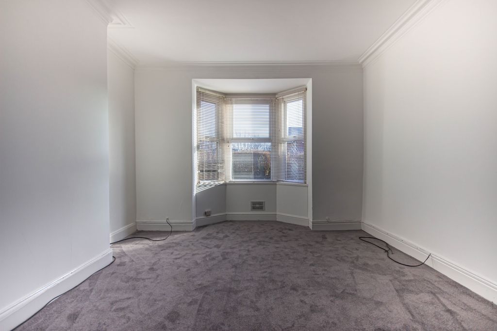 Property photo 3 of 11 Img_6929