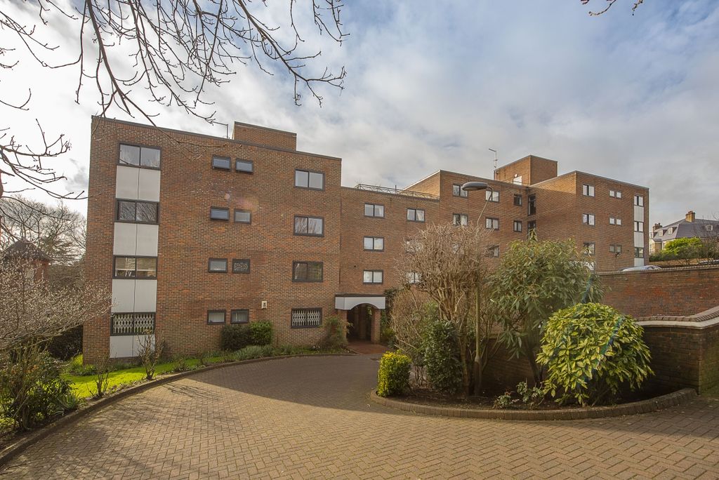 Property photo 2 of 2