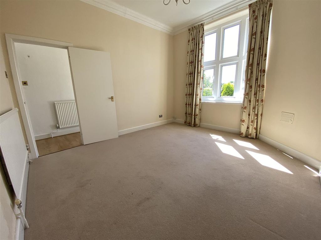Property photo 3 of 12 Img_4019.Jpg