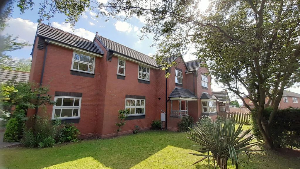 Property photo 3 of 35