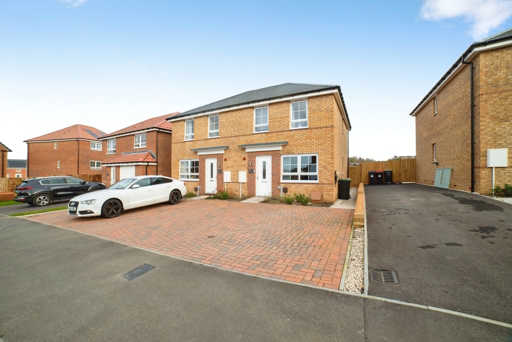 Property photo 1 of 18 Pbox-Img.Jpg