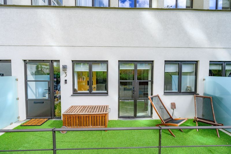 Property photo 3 of 21 Private Terrace