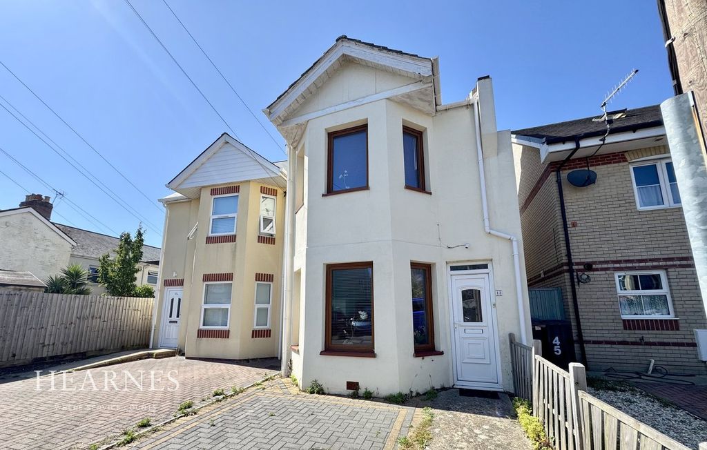 Property photo 1 of 21