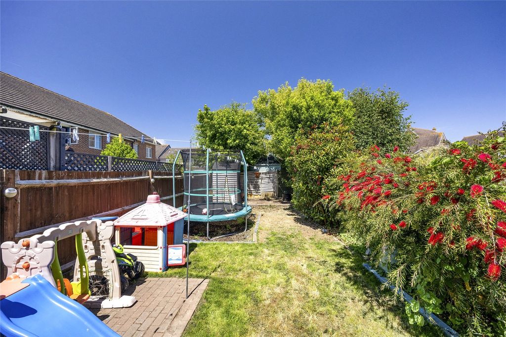 Property photo 3 of 12 Picture No. 13