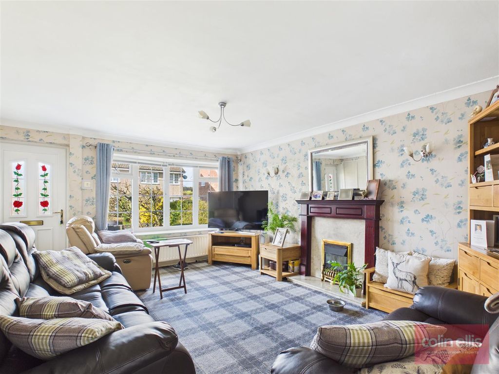 Property photo 2 of 20 Cam05075G0-Pr0317-Still017.Jpg