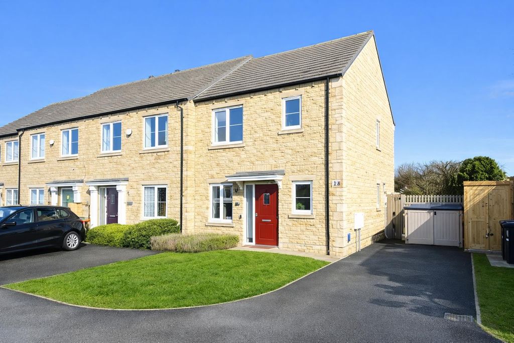 Property photo 1 of 19