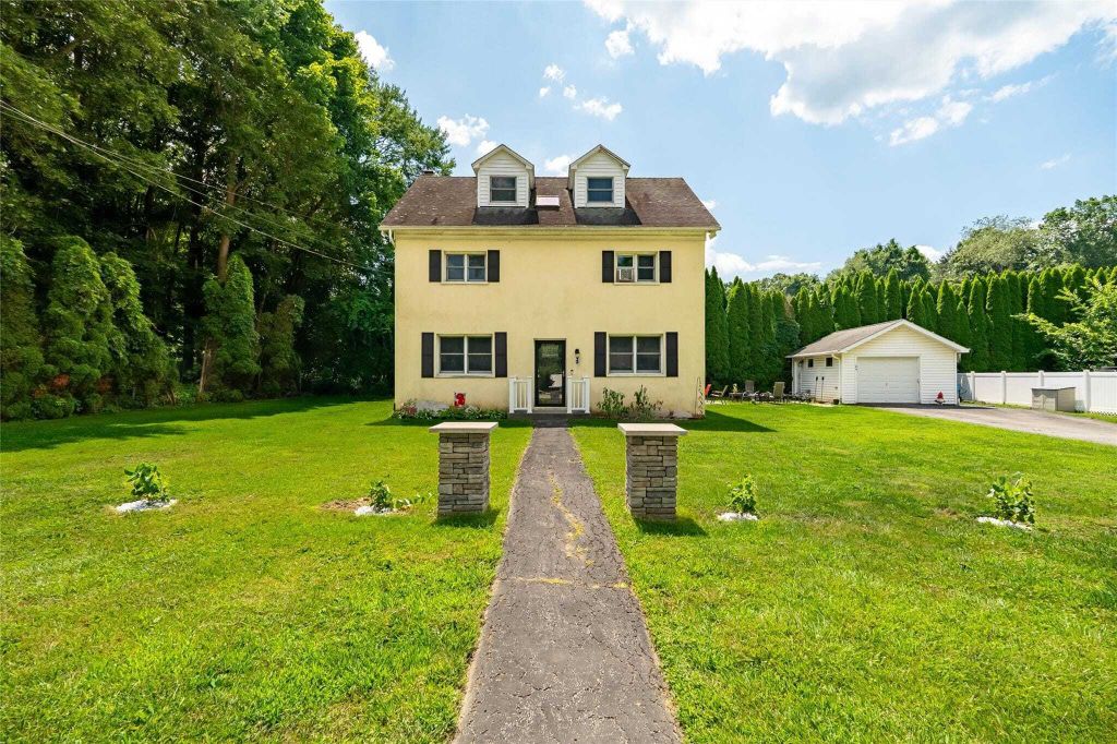 Property photo 1 of 30
