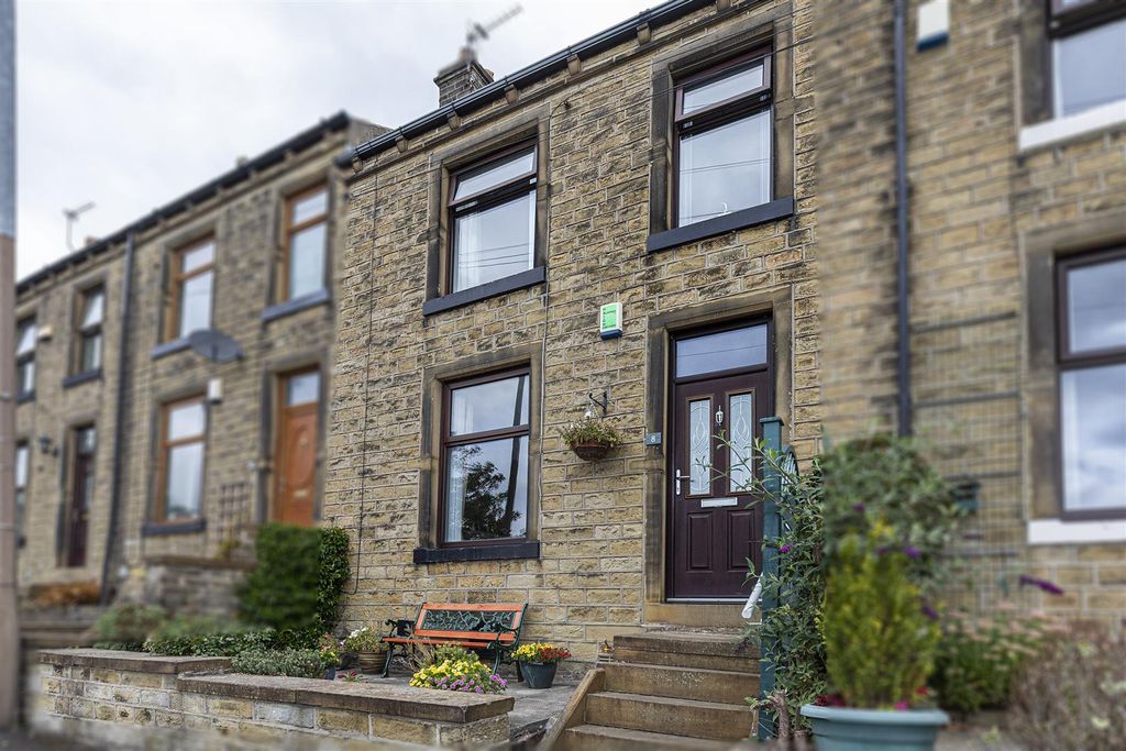Property photo 1 of 24