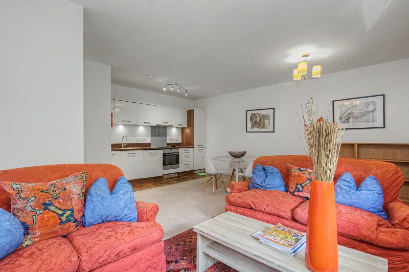Property photo 1 of 11 Living
