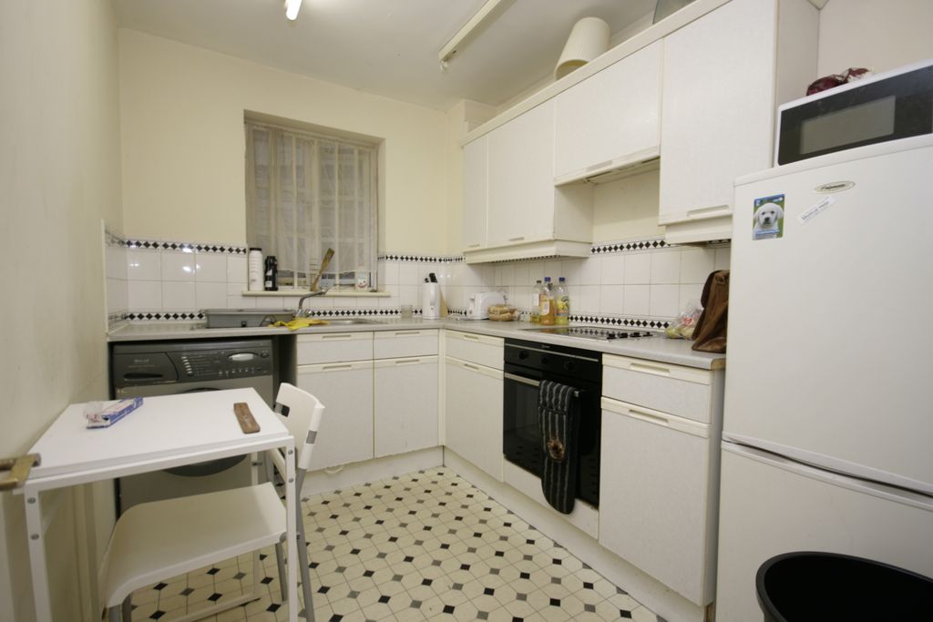 Property photo 2 of 4 Gallery