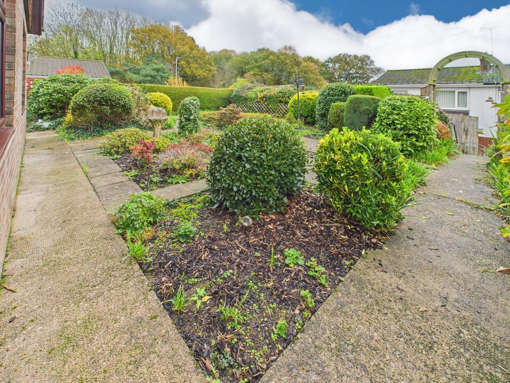 Property photo 3 of 25