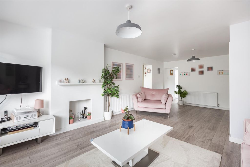 Property photo 3 of 20 Bamboo-Hrnwm04.Jpg