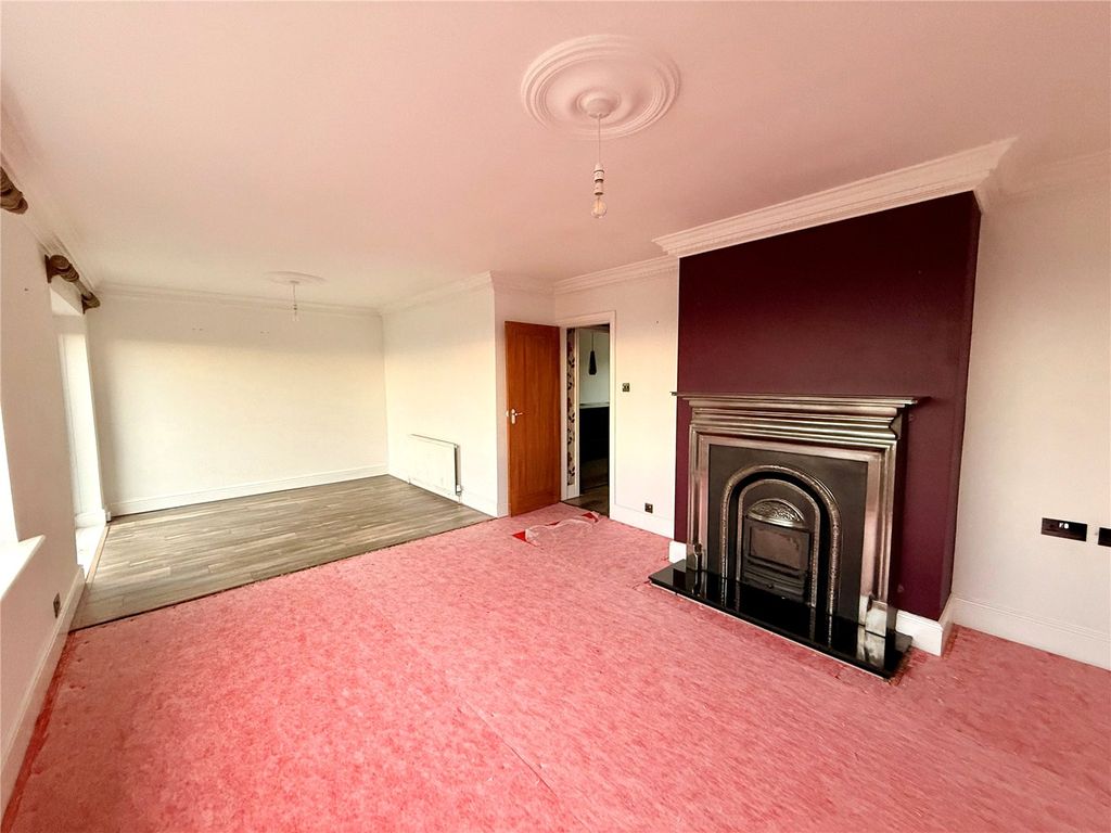 Property photo 3 of 15 Picture No. 26