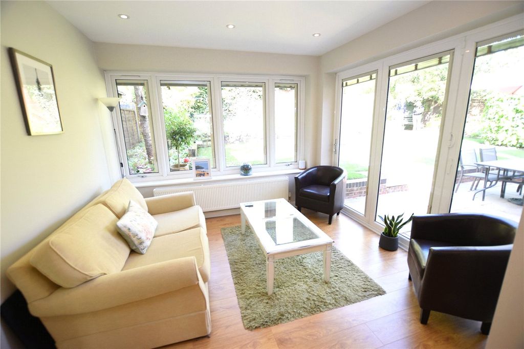 Property photo 3 of 23 Picture No. 63