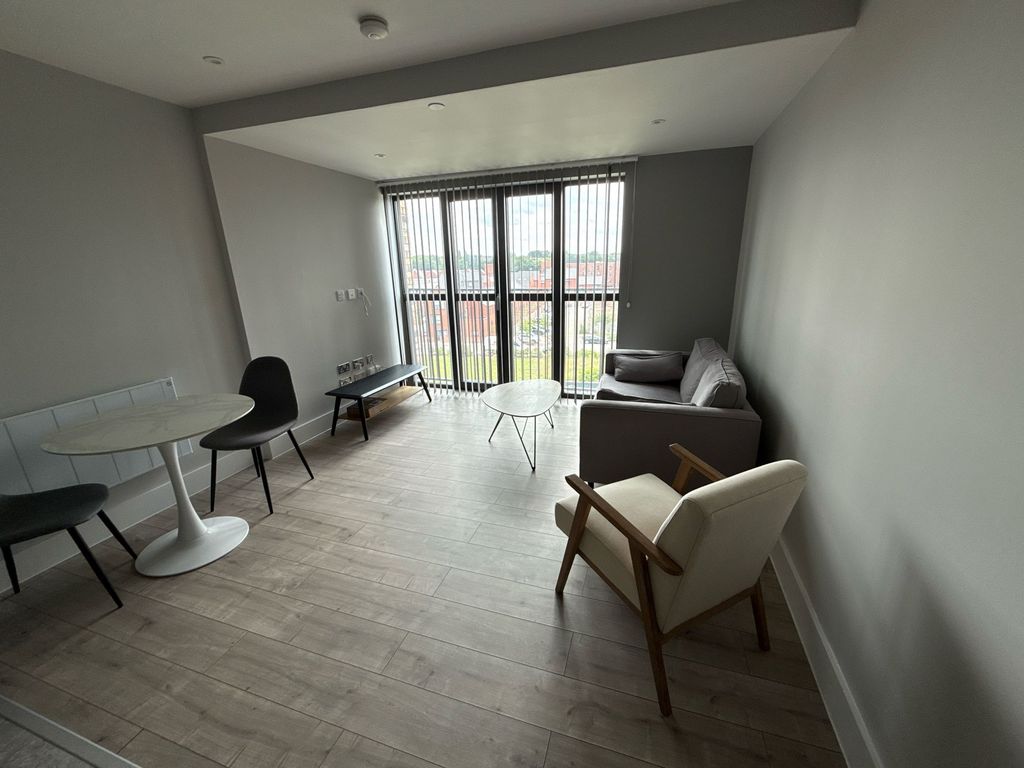 Property photo 2 of 12