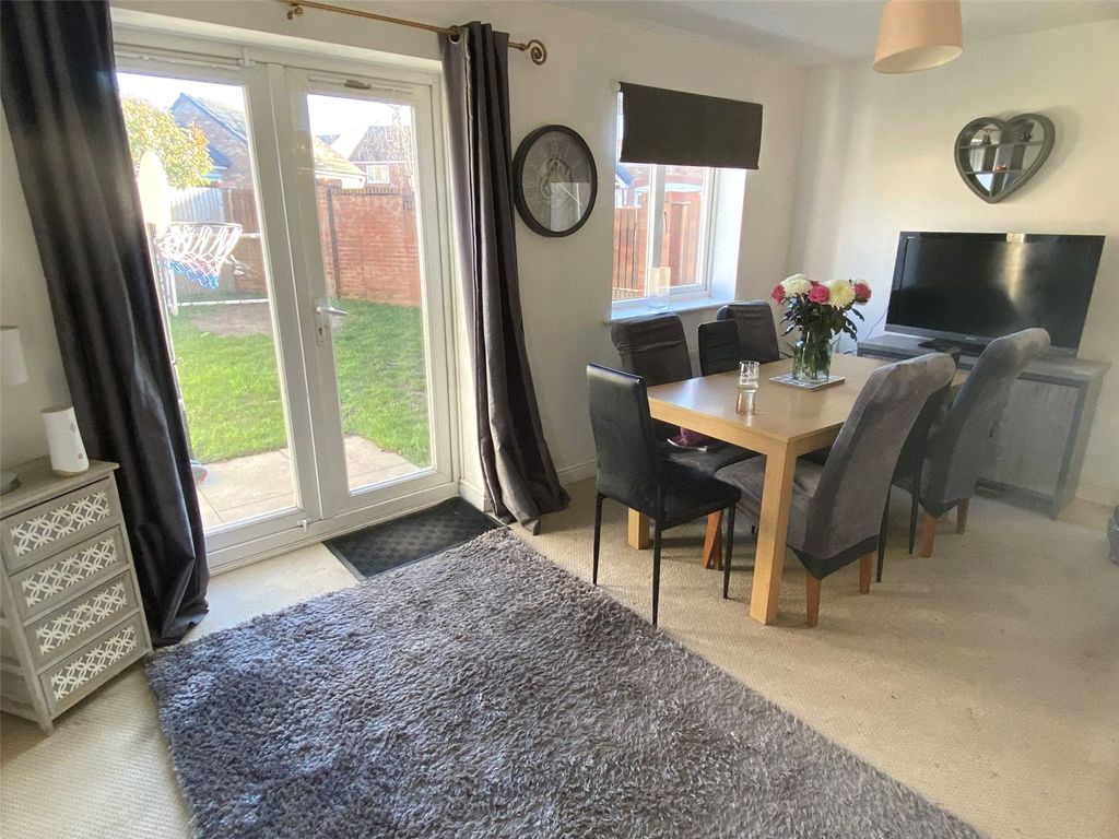 Property photo 3 of 15 Picture No. 05