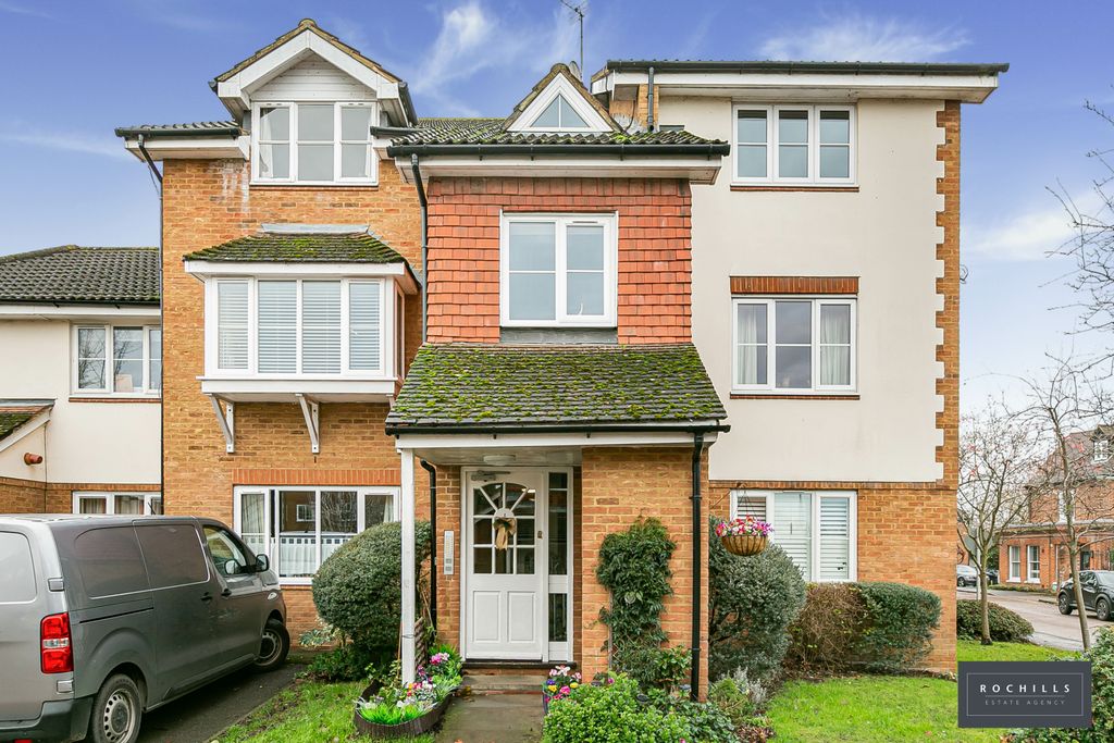 Property photo 1 of 20 Picture No. 24