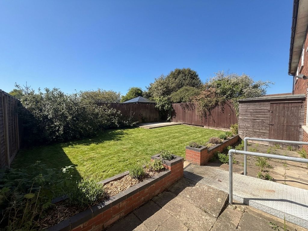 Property photo 3 of 16