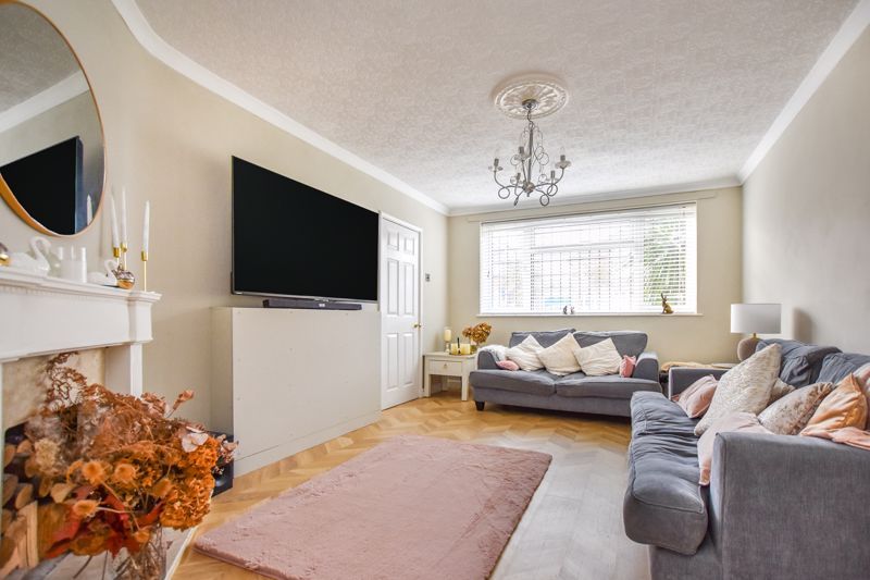 Property photo 3 of 27 Photo 10