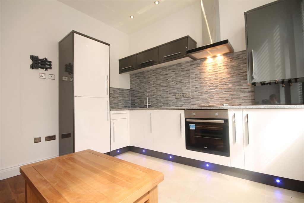 Property photo 3 of 5 3.Jpg