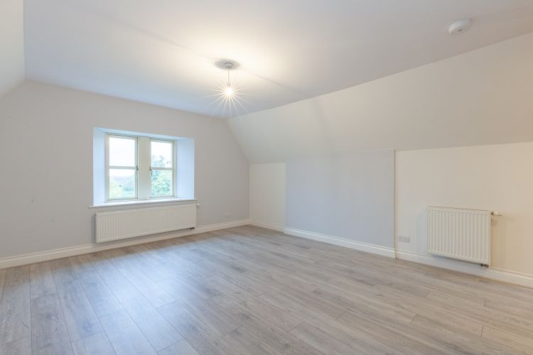 Property photo 3 of 9 208291