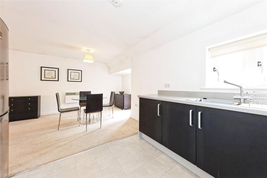 Property photo 1 of 15 Photography