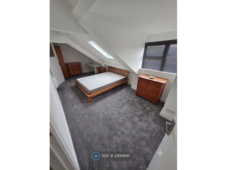 Property photo 3 of 5