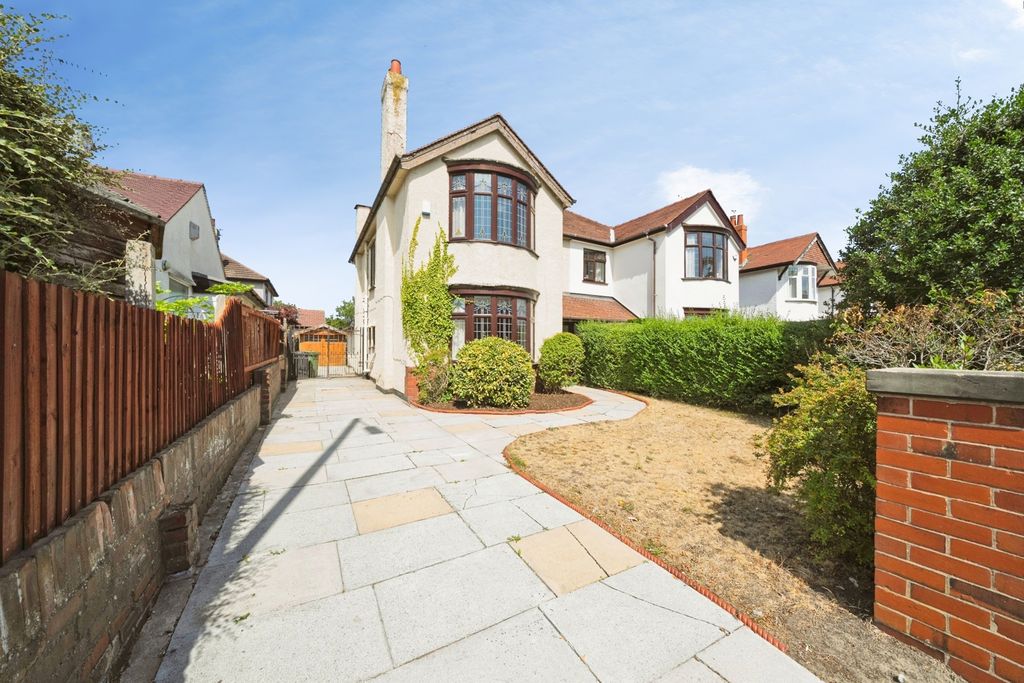 Property photo 2 of 18 Pbox-Img.Jpg