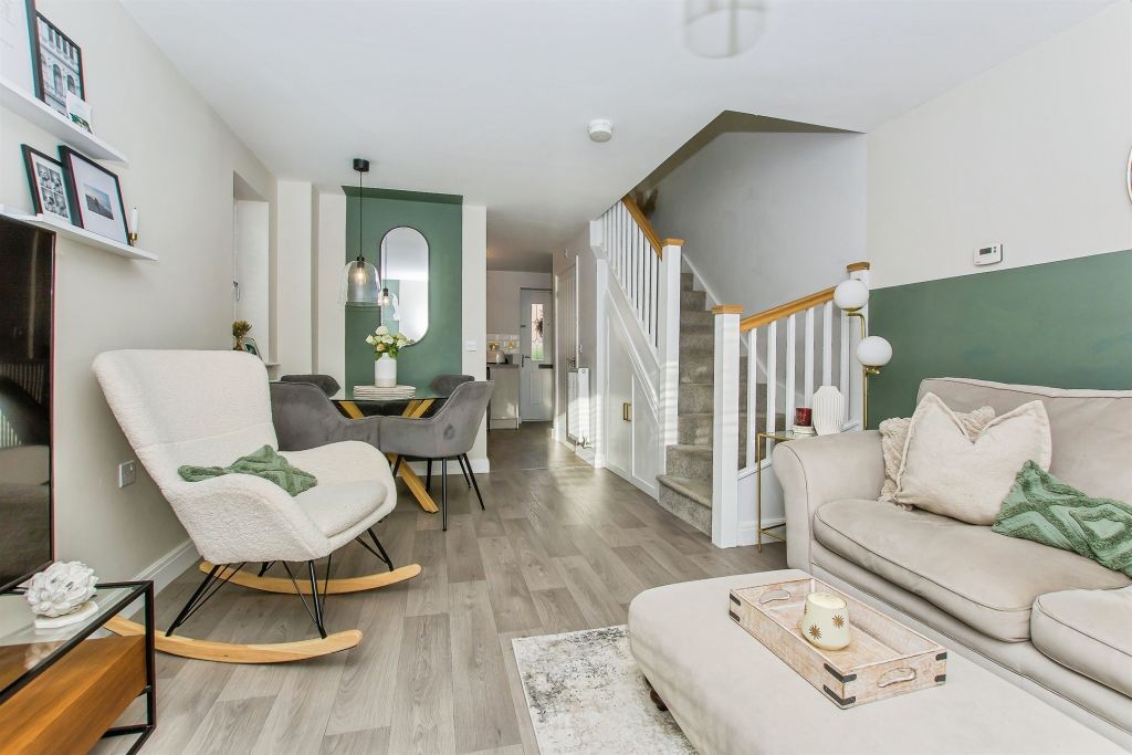 Property photo 3 of 24