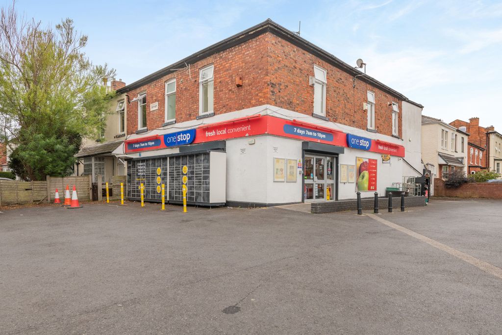 Property photo 2 of 28 30-32 Belmont Street, Southport, Merseyside, Pr8 1Ly
