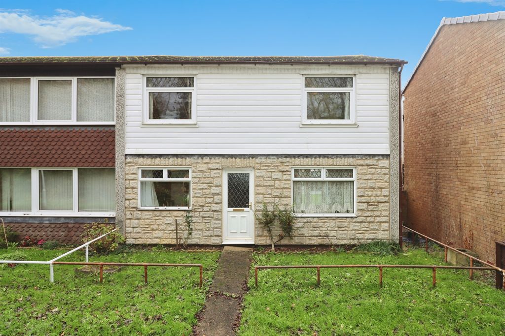 Property photo 1 of 20