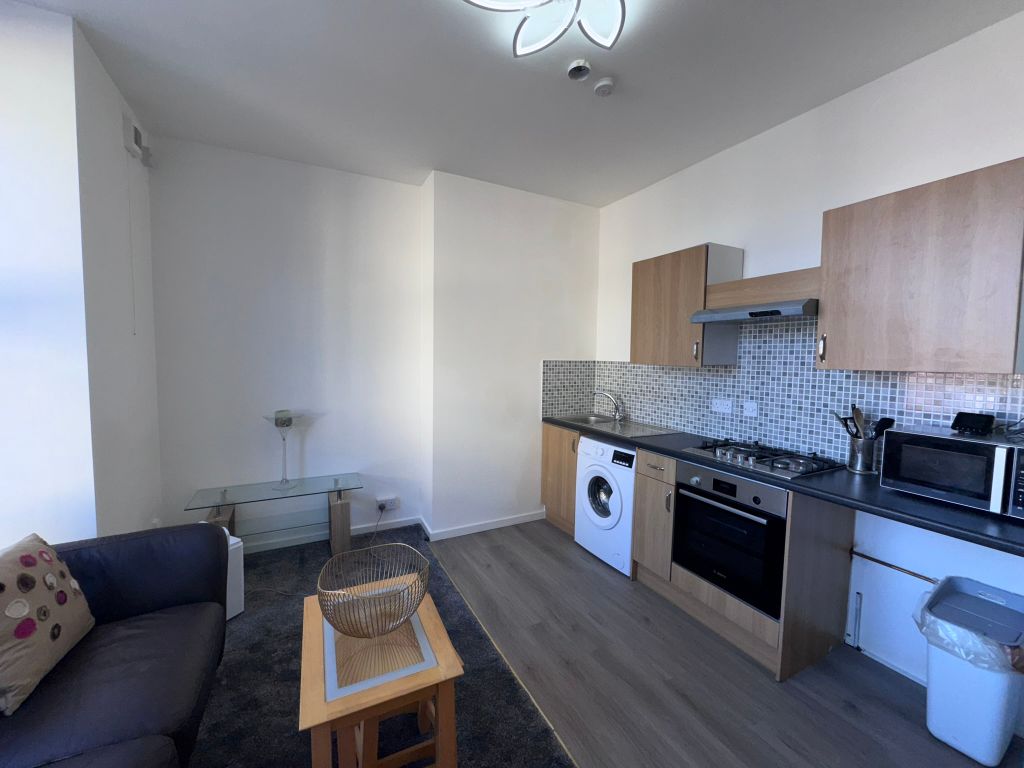 Property photo 2 of 6