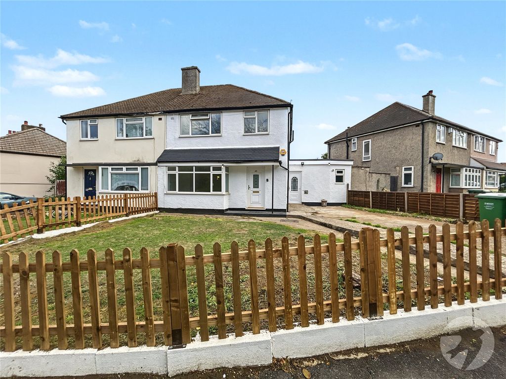 Property photo 1 of 33 Picture No. 07