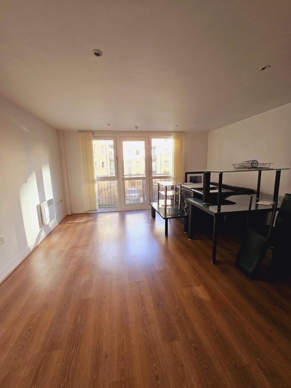 Property photo 3 of 7 Picture No. 07