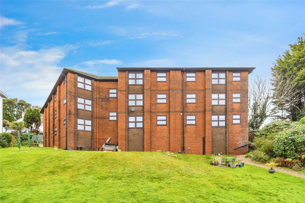 Additional image 23 of 2 bed flat for saleEast Cliff Road, Dawlish, Devon EX7