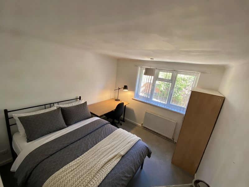 Property photo 3 of 7 Photo 22