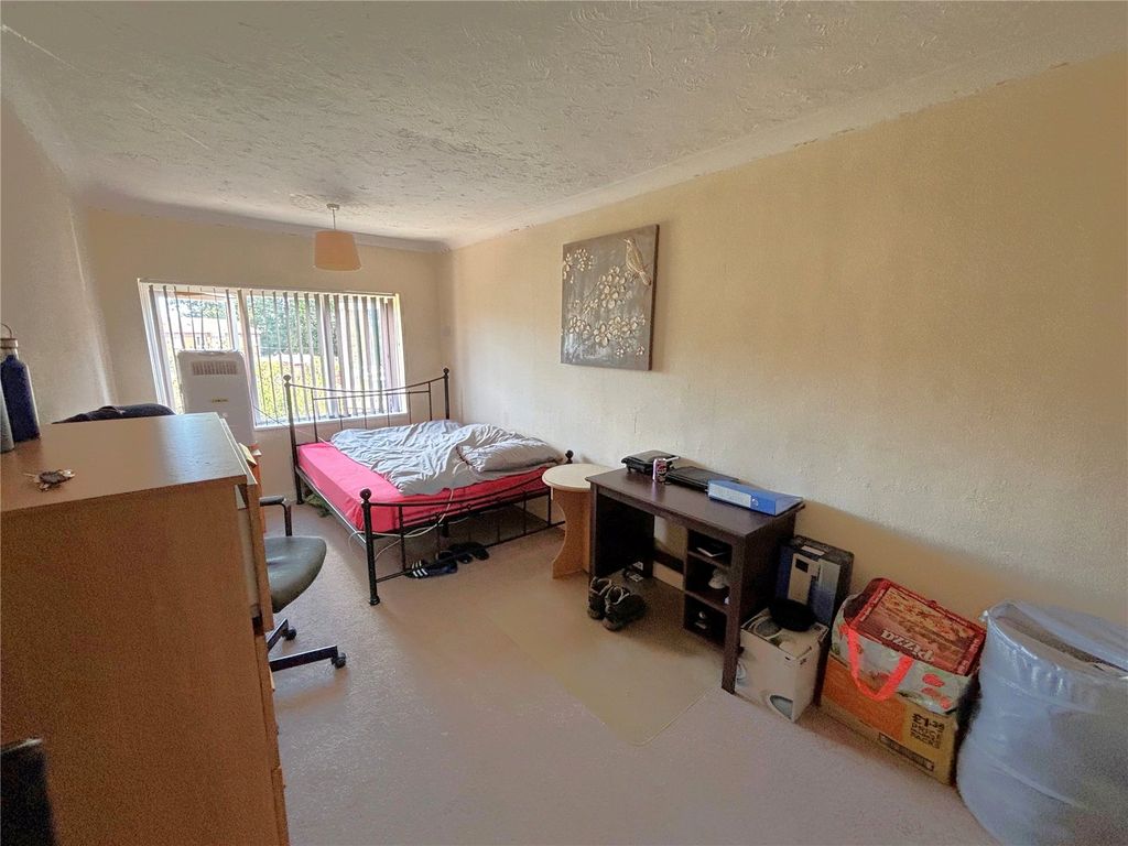 Property photo 3 of 11 Picture No. 06