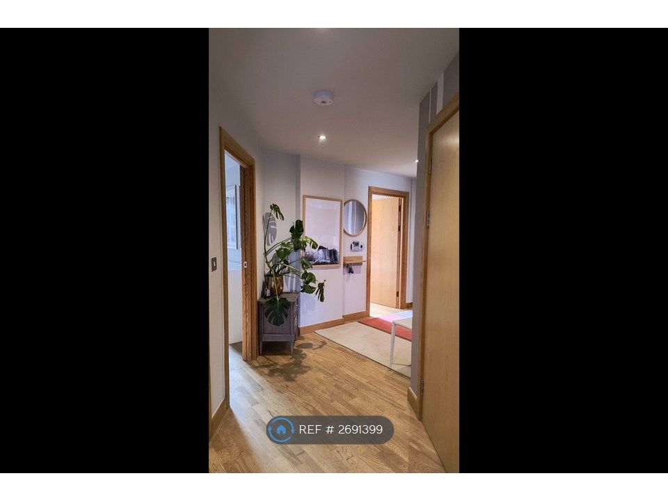 Property photo 3 of 24