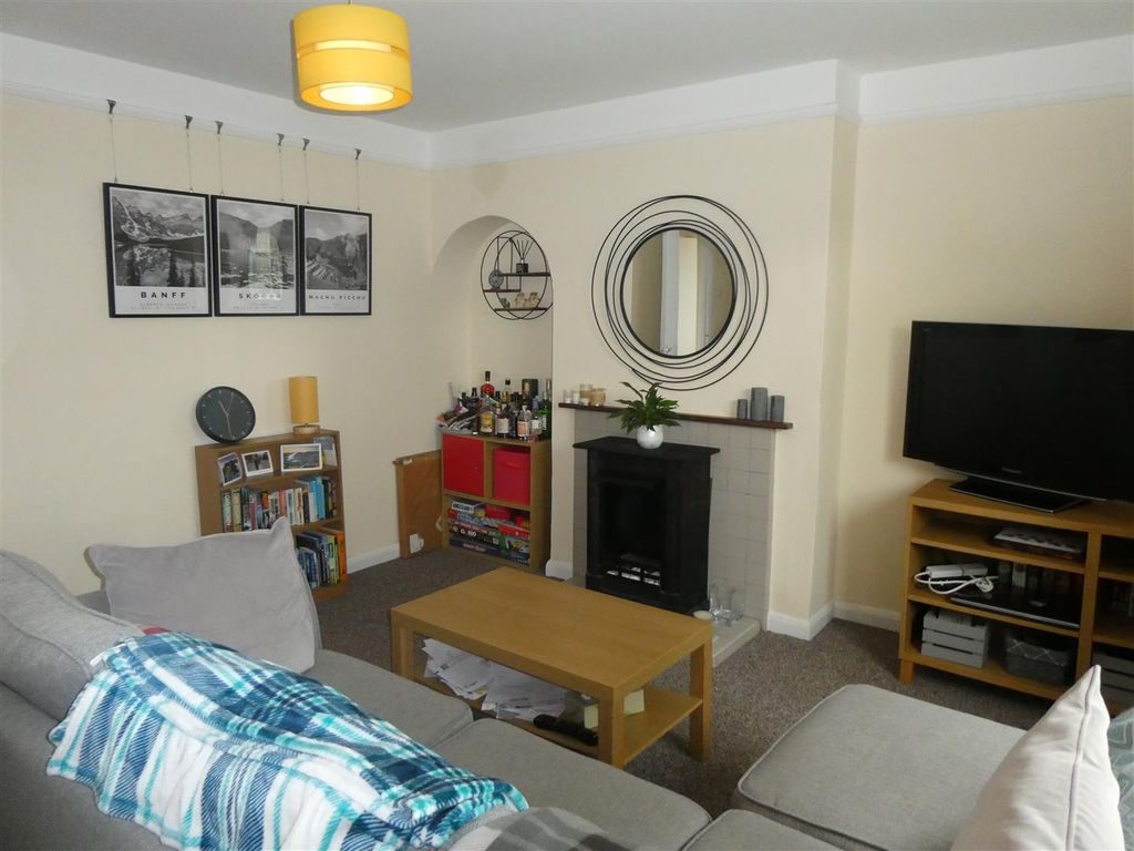 Property photo 3 of 10 P1050846.Jpg